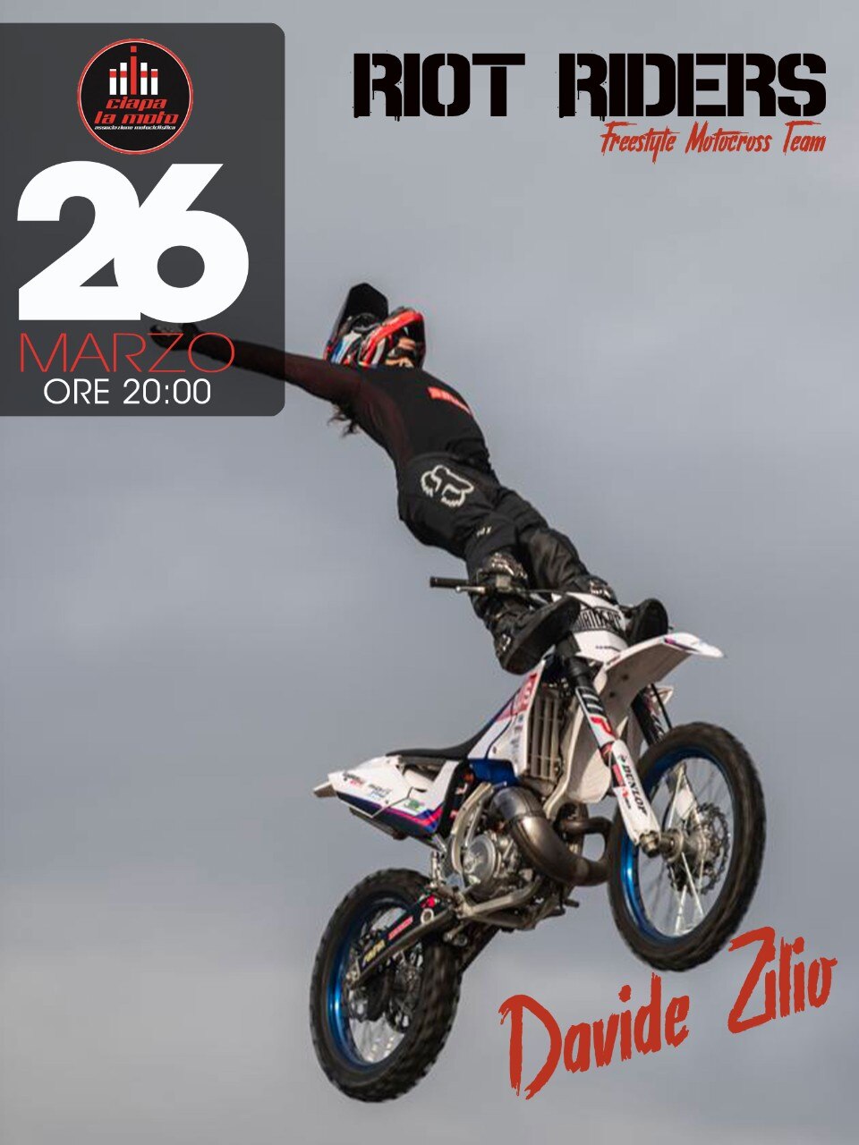 Il Riot Riders Freestyle Motocross Team da Ciapa La Moto